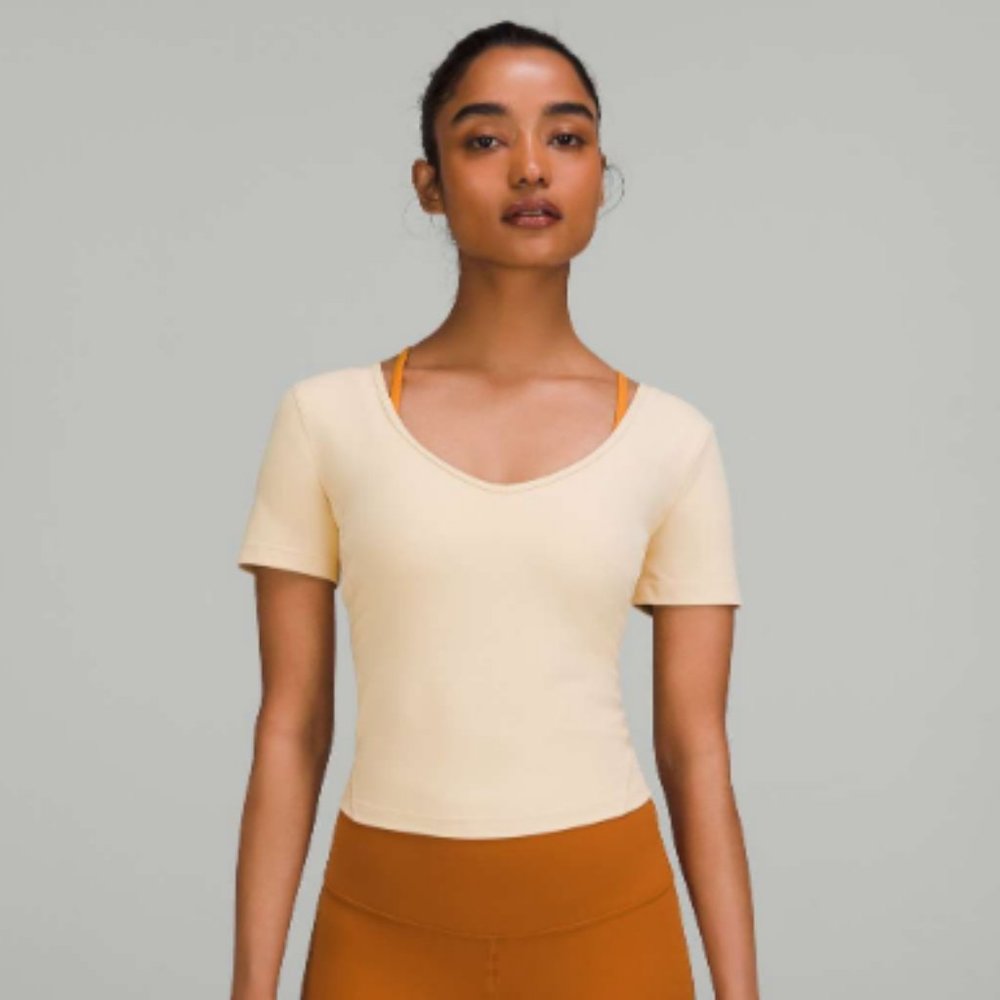 Lululemon Align T-Shirt Color Prosecco Size 16 NWOT